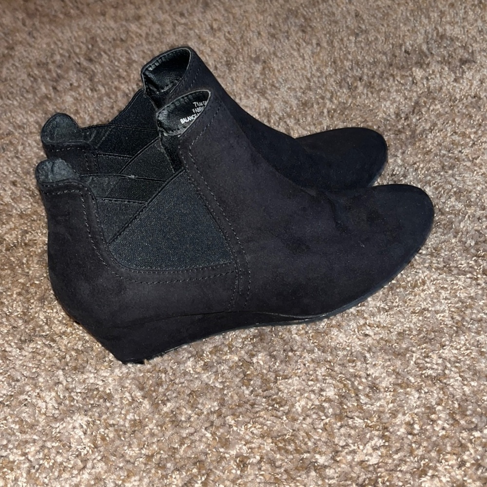 Suede Black Wedge Boots Size 7.5